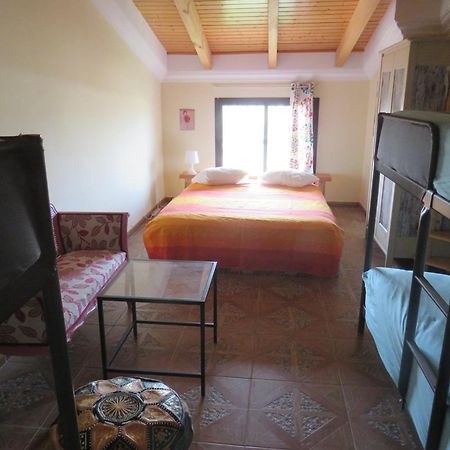 Higos Chumbos, Casa Rural Compartido Chiclana de la Frontera Room photo