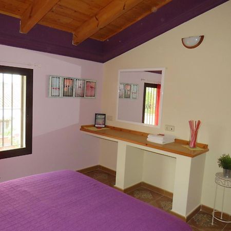 Higos Chumbos, Casa Rural Compartido Chiclana de la Frontera Room photo