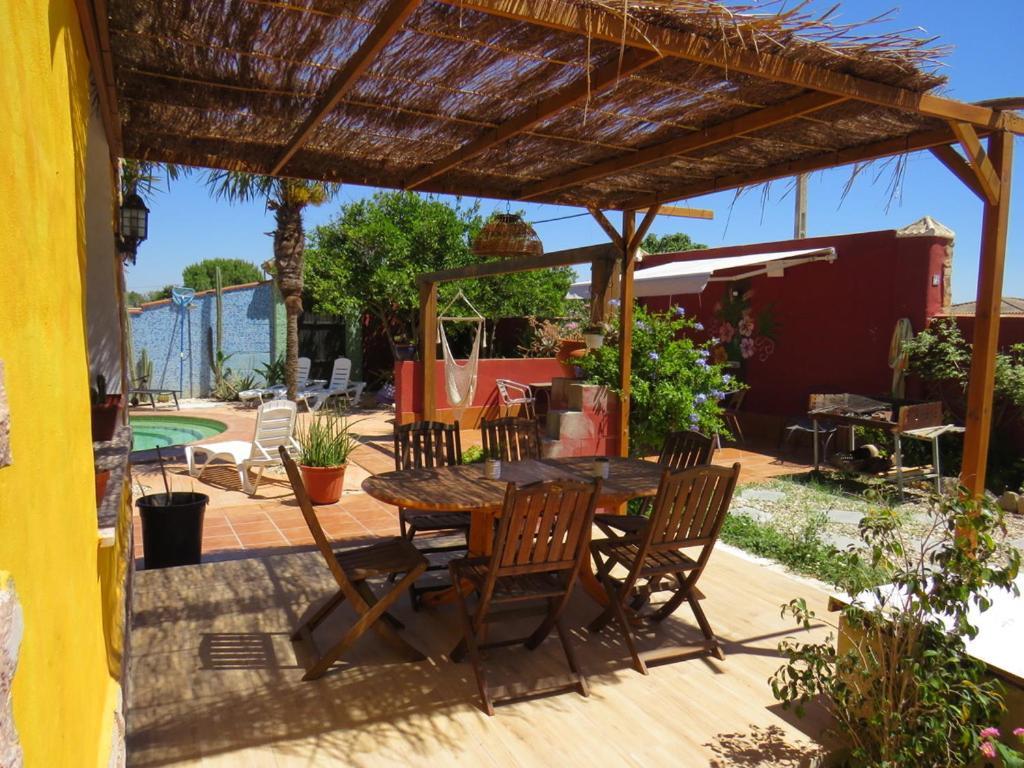 Higos Chumbos, Casa Rural Compartido Chiclana de la Frontera Exterior photo