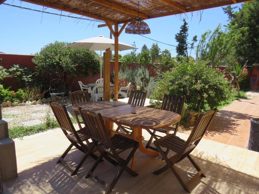 Higos Chumbos, Casa Rural Compartido Chiclana de la Frontera Exterior photo